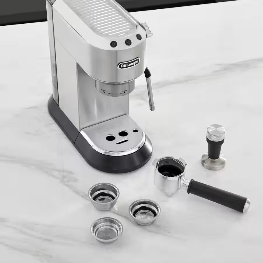 De’Longhi - Dedica Arte (EC885M) – Compact Manual Espresso Machine - Café Liégeois