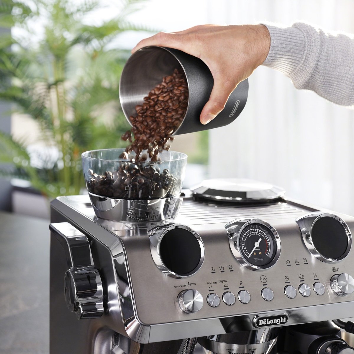 Delonghi – La Specialista Maestro With Cold Brew (EC9885M Delonghi – La Specialista Maestro With Cold Brew (EC9885M