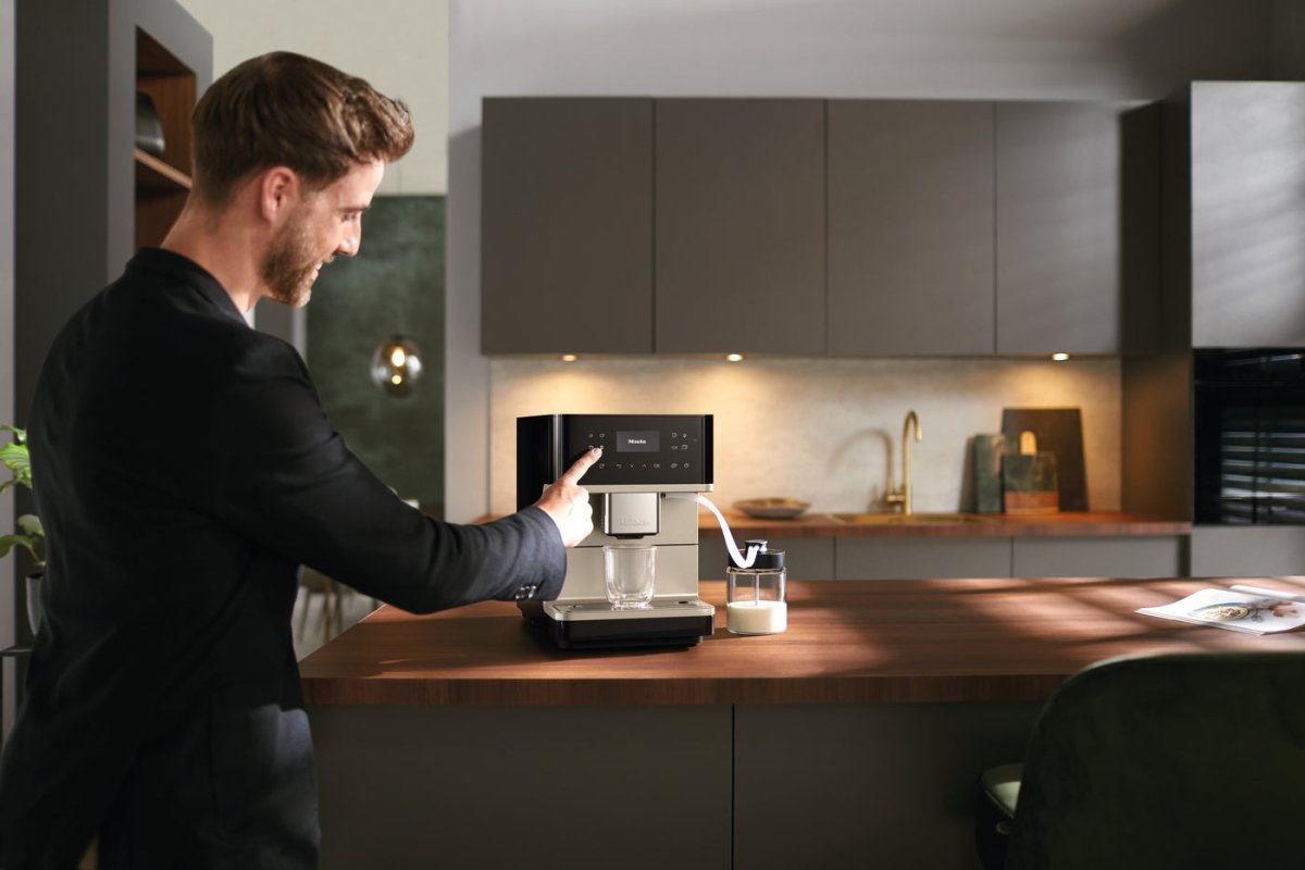 Miele - CM 6360 - Café Liégeois